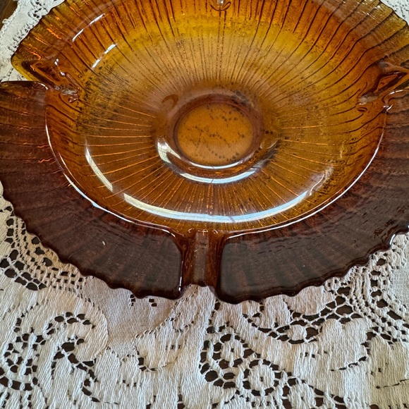 Vintage Blenko Honey Amber 9” round glass ashtray - Picture 2 of 5